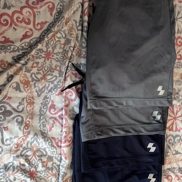 Lot of boys shorts - Picture 7 of 16